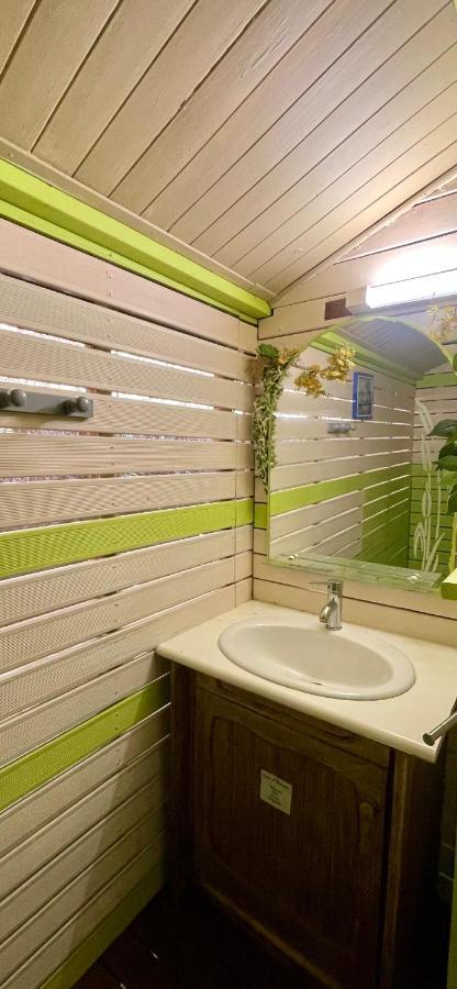 Location Gite Bungalow A 70M De La Plage Bouillante Zewnętrze zdjęcie
