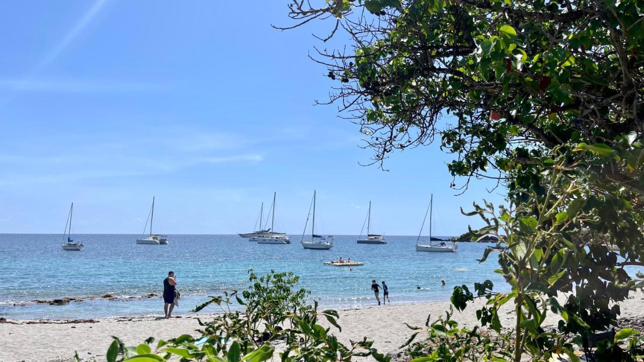 Location Gite Bungalow A 70M De La Plage Bouillante Zewnętrze zdjęcie